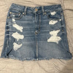 American Eagle mini skirt